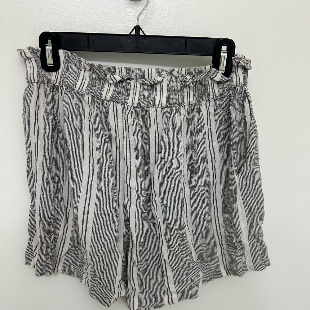 Angie light weight Short